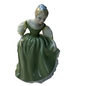 Vintage 1966 Royal Doulton Fair Maiden Figurine HN2211 Bone China England